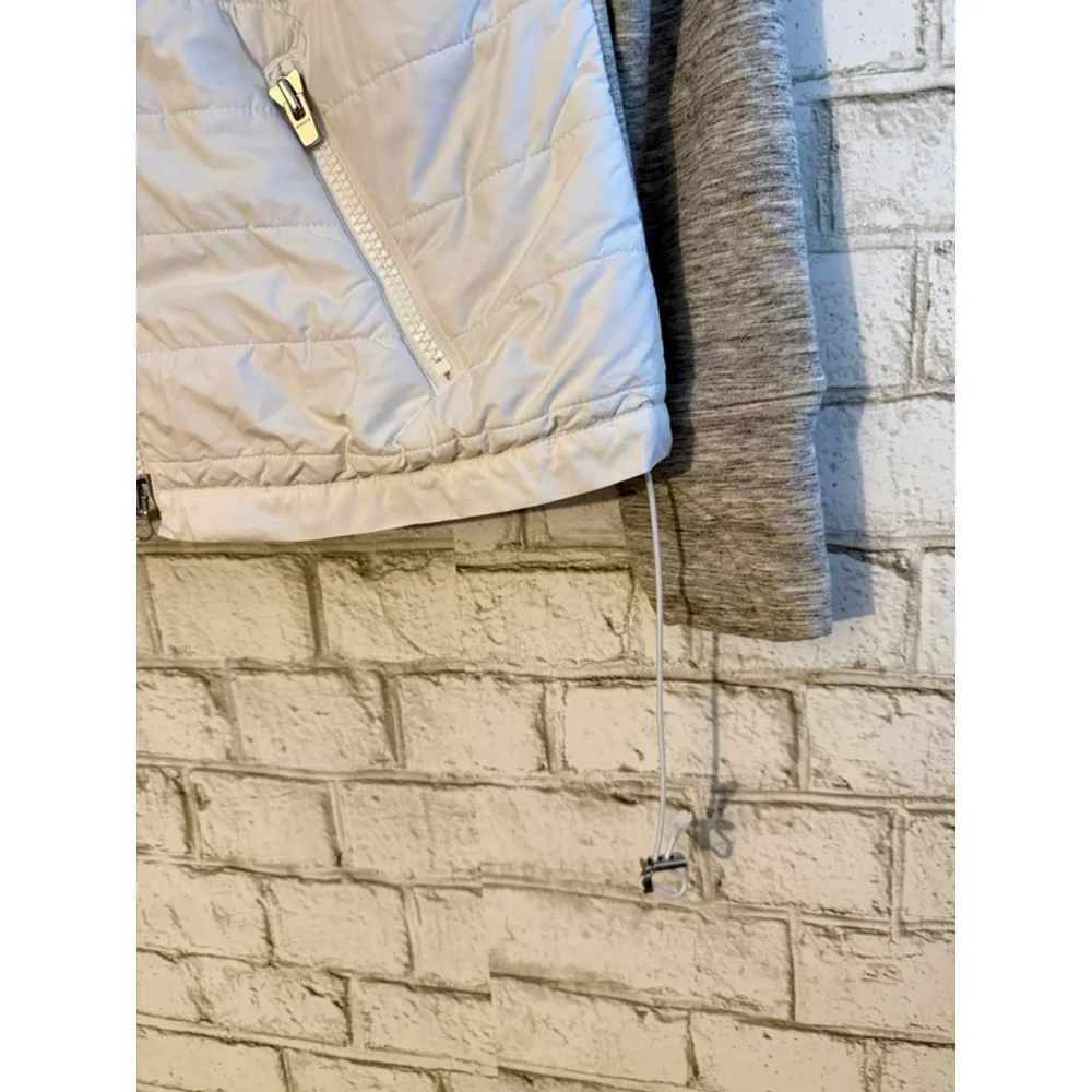 Athleta Primaloft Cozier Hoodie Eco insulated white and Gray size Small
